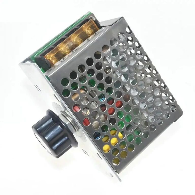 AC 4000W jännitemuuntimen ylhäältä näkymä Ylhäältä näkymä kierroslukusäätimestä sähkötyökaluille