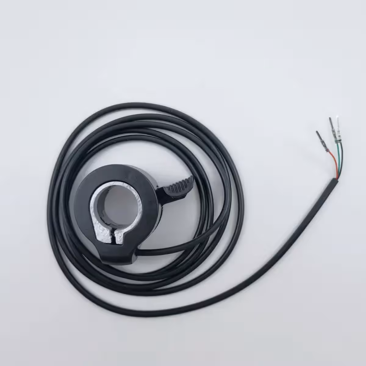 Kaasukahva punainen, musta ja vihreä, yhteensopiva useilla jännitteillä