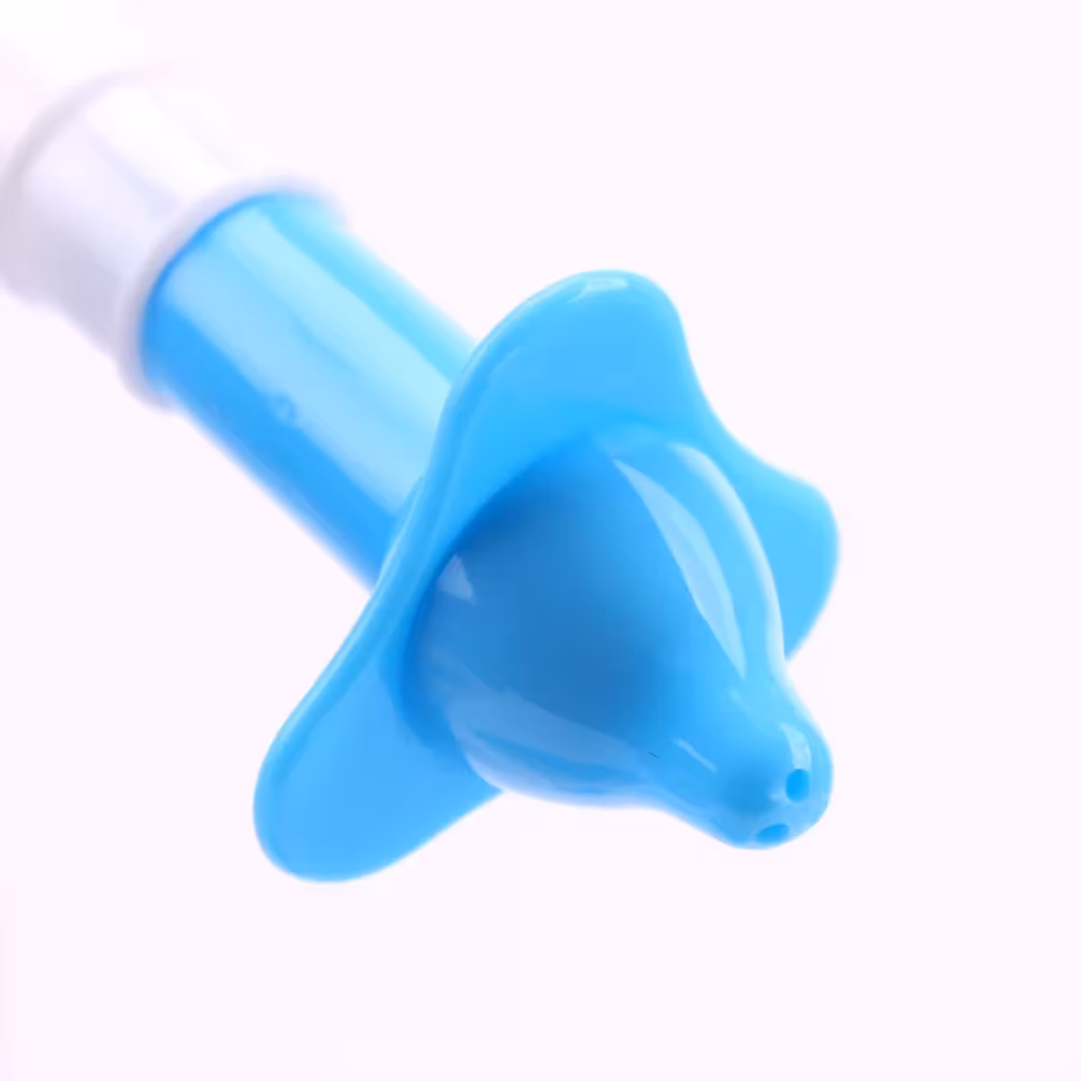 Auttaa nenän puhdistuksessa ja kosteutuksessa