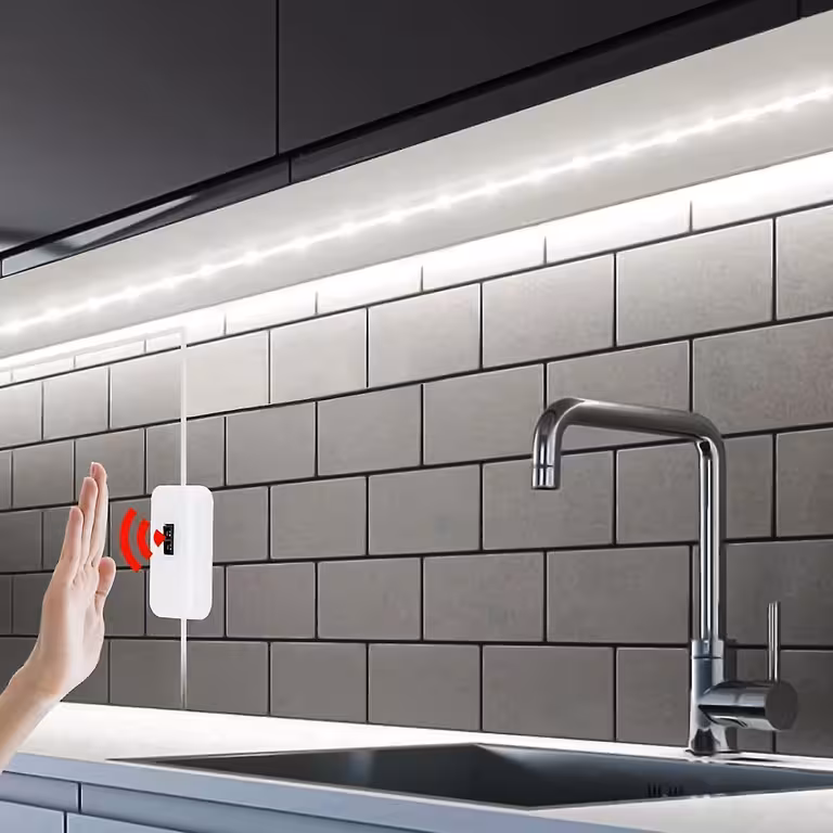 3m LED-valonauha Kylmä Valkoinen Liikeanturin ja USB 5V – Keittiö ja Kylpyhuone