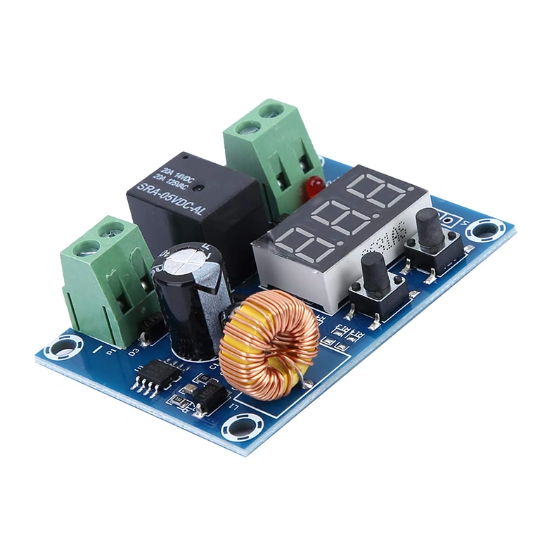 XH-M609 laite aurinkosähköakkujen suojaamiseen
