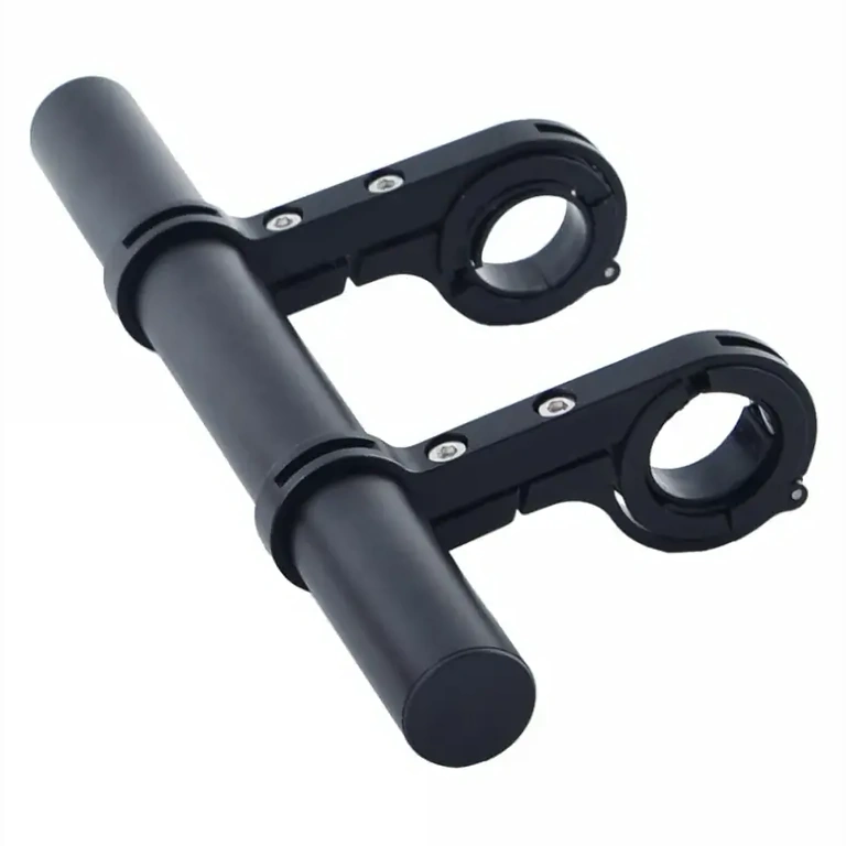 Universaali ohjaustangon adapteri pyörään/potkulautaan Metallinen adapteri lisävarusteiden kiinnitykseen tangolle