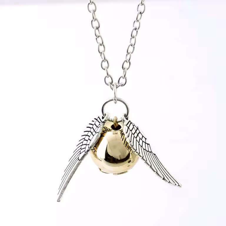Harry Potter Golden Snitch Quidditch -riipus enkelinsiivellä – taikalahja faneille