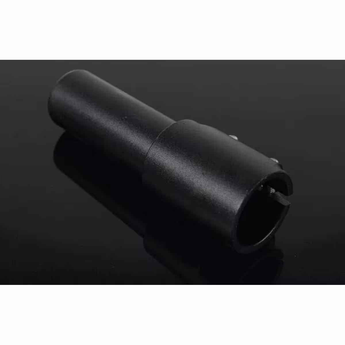 Ohjaustangon nostoratkaisu oikeaan ajoasentoon