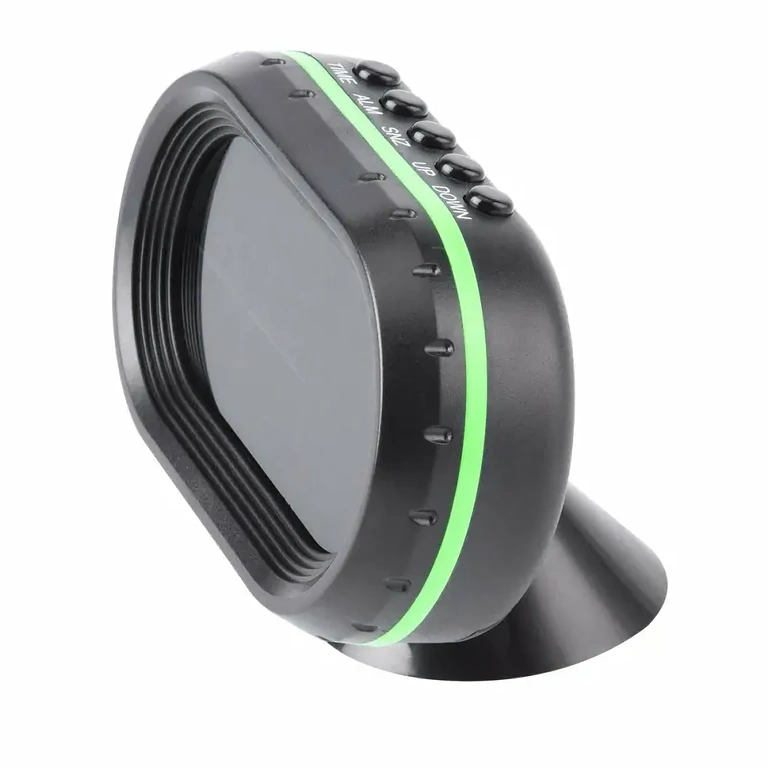 Auton voltimetrillä ja lämpömittarilla varustettu digitaalinen mittari