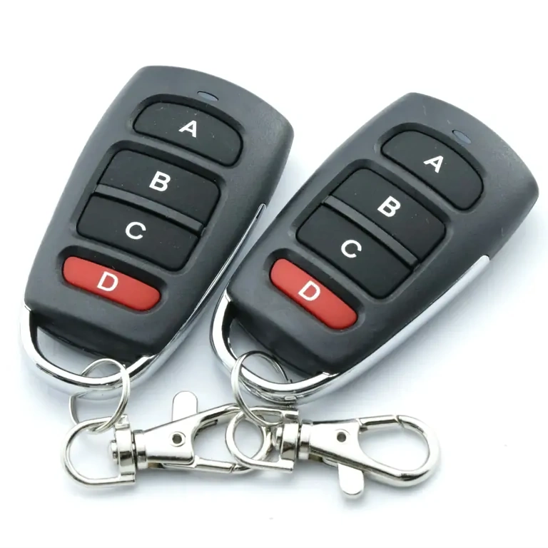 4-napainen langaton kaukosäädin relejärjestelmiin