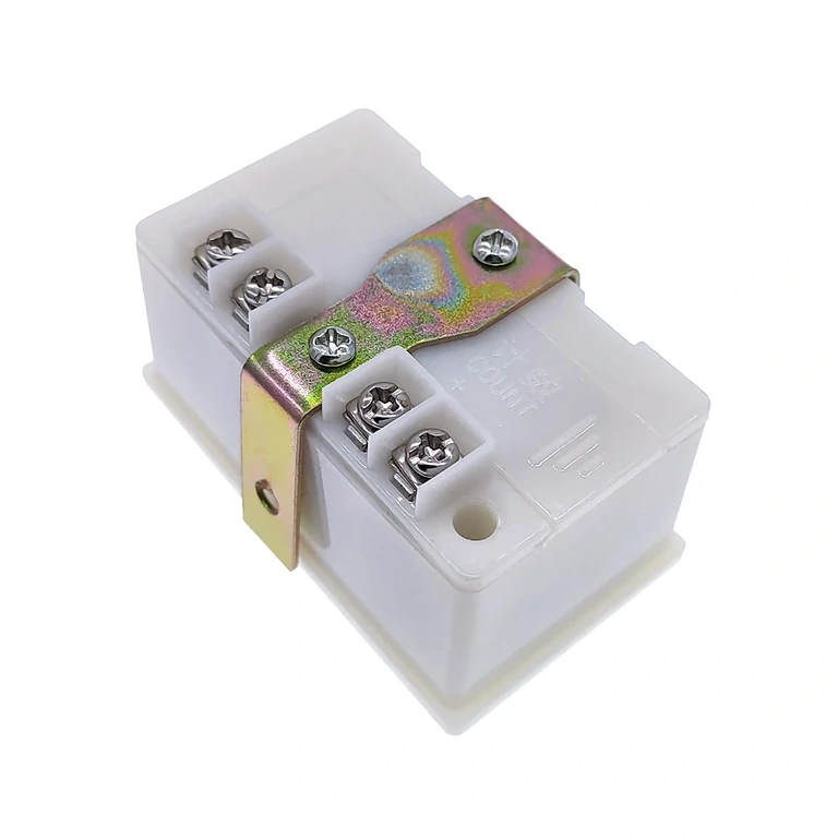 Digitaalinen laskuri CNC-koneiden pyörimisnopeuksille