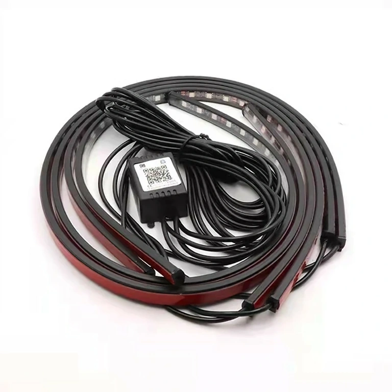 Monivärinen LED-valaistus autoon Monivärinen LED-valaistusjärjestelmä autoon