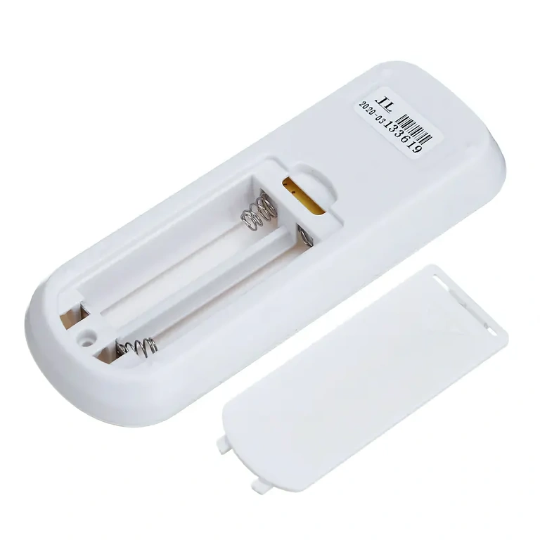 E27 kantaliitin langattomalla kaukosäätimellä Langaton kaukosäädin, kantama jopa 15 metriä