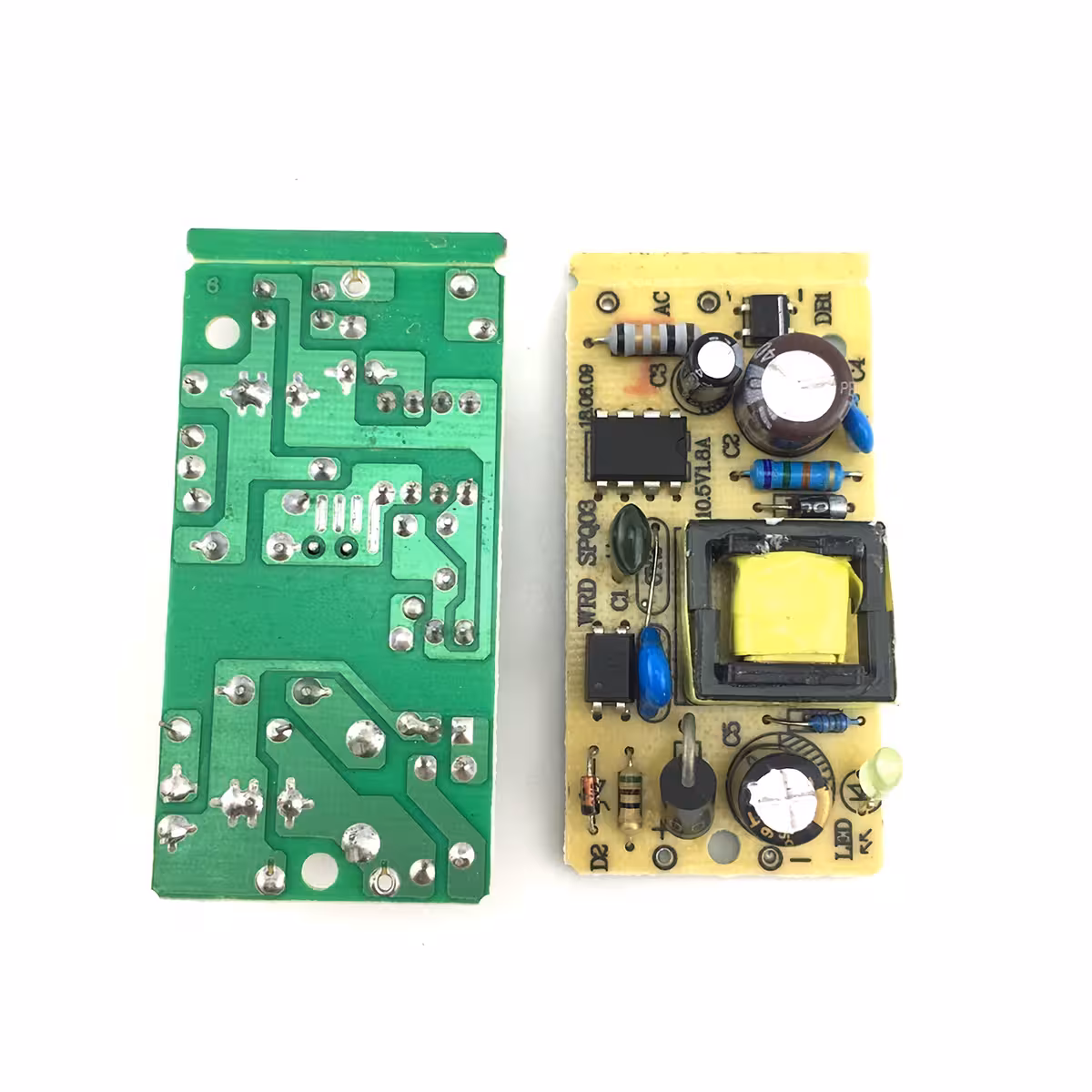 5V 2A virtalähde LED-nauhoille