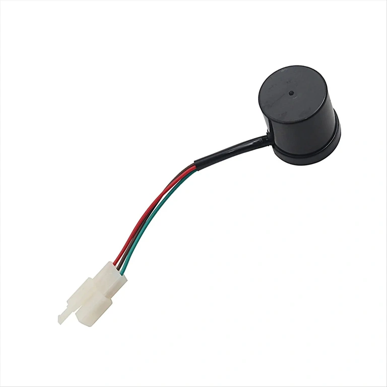 Kompakti LED-suuntavilkkurele, helppo asentaa