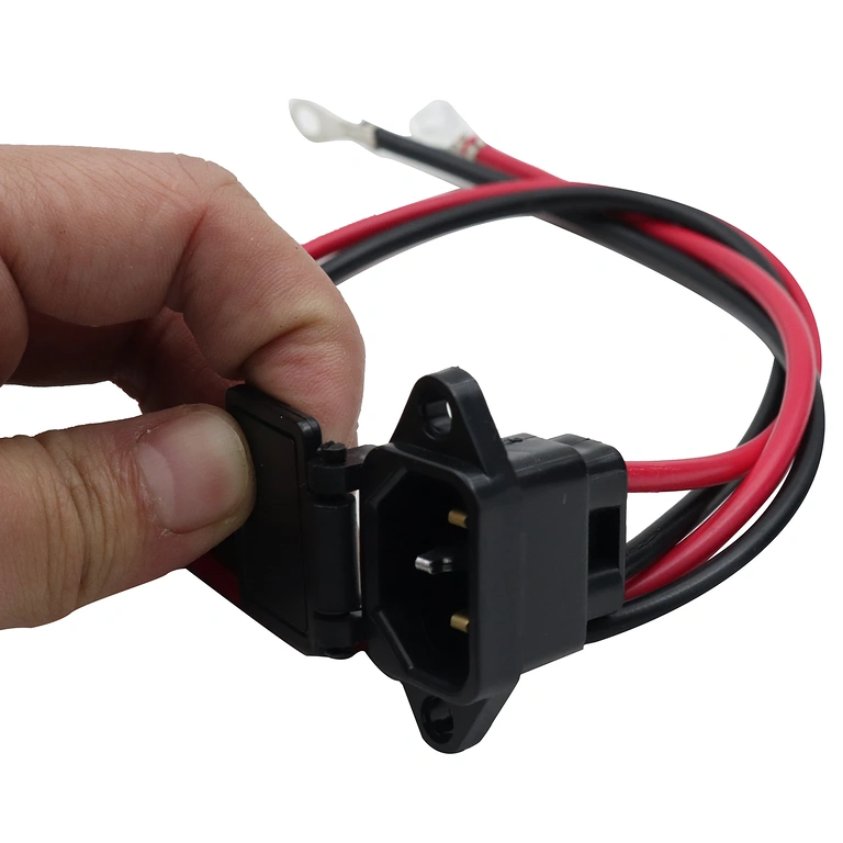 Latausliitin Citycoco- ja Harley-sähköskoottereille