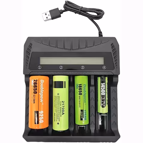 Universal 18650-laturi – Li-ion AA/AAA 3,7V, 4 lokeroa, LCD-näyttö ja USB-C virtalähde