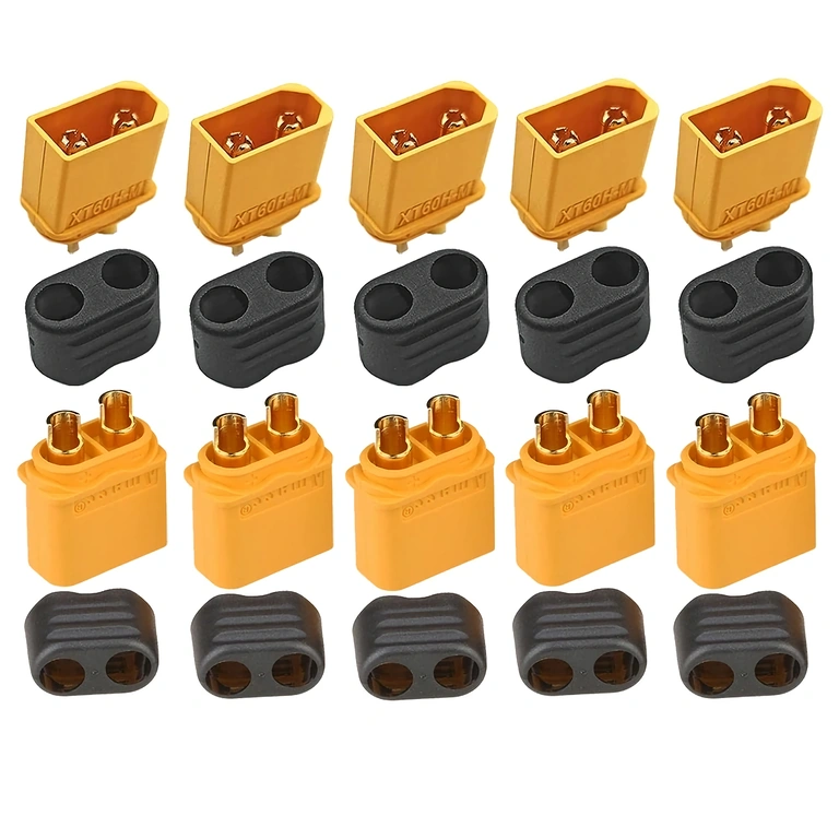 Ylhäältä näkymä 5 XT60H-liittimen sarjasta, kultapinnoitetut kontaktit näkyvissä